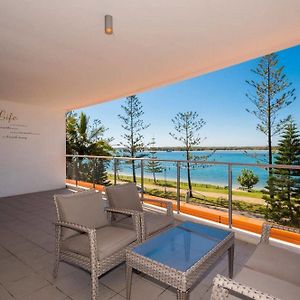Two-Bedroom Apartment Water View